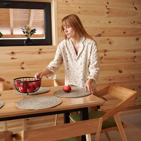 Mokhy & Nature Σαλέ *