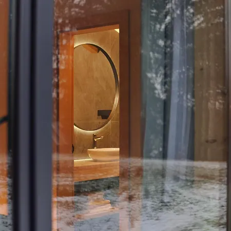 Mokhy & Nature シャレー